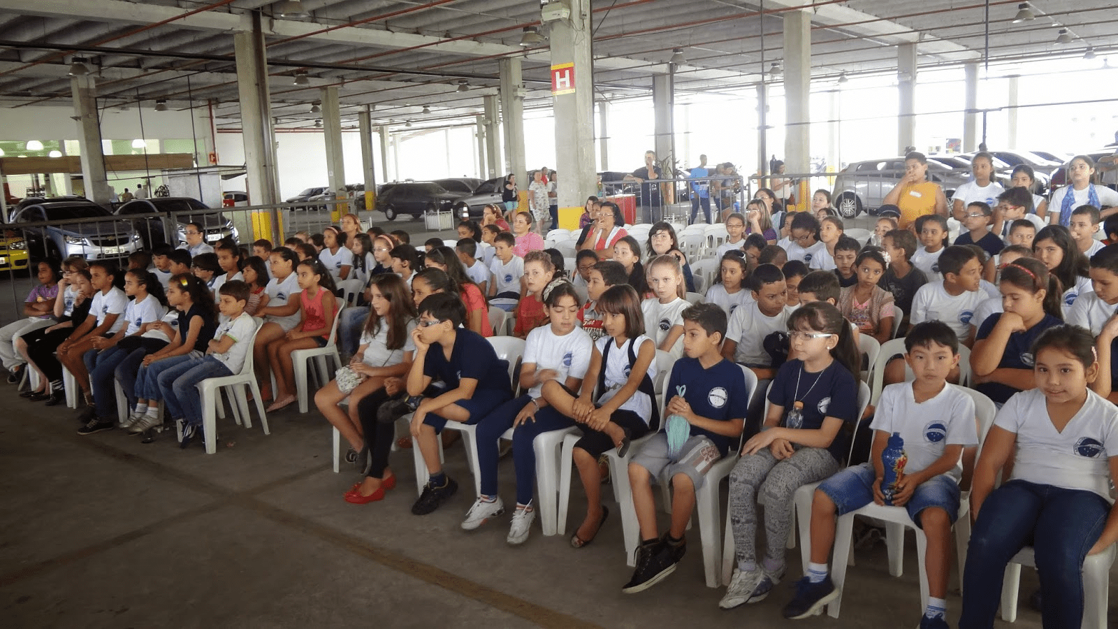 Escola ADELIA DE LIMA FRANCO EMEIF - em JARDIM AMAZONAS, SUZANO, SP