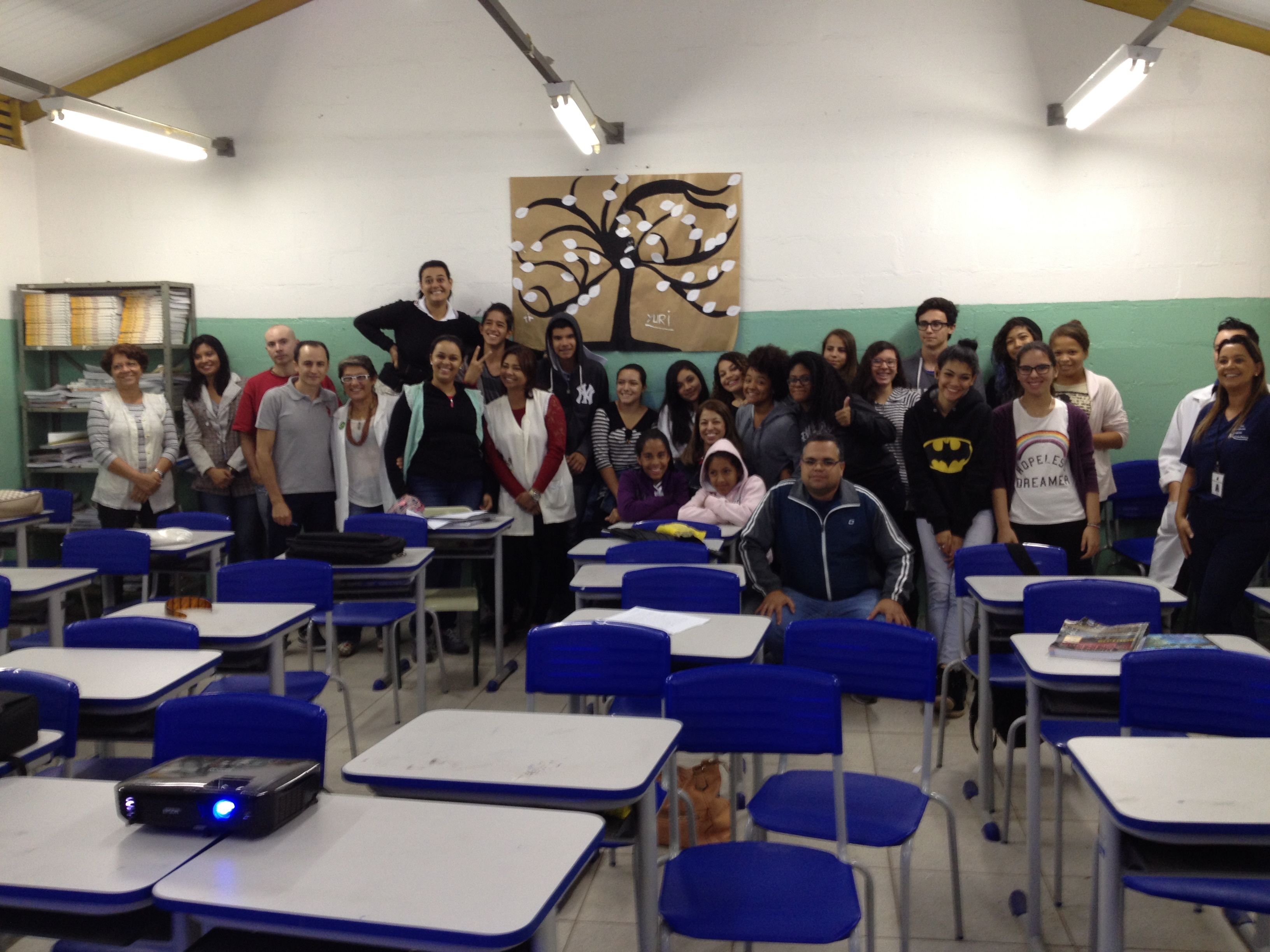 Escola LUIS DOS SANTOS METALURGICO - em MONTANHAO, SAO BERNARDO DO CAMPO, SP